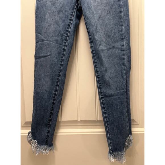Just‎ Black Denim Women’s High Waisted Straight Fringe Hem Jeans Size 25 Blue - Picture 4 of 5